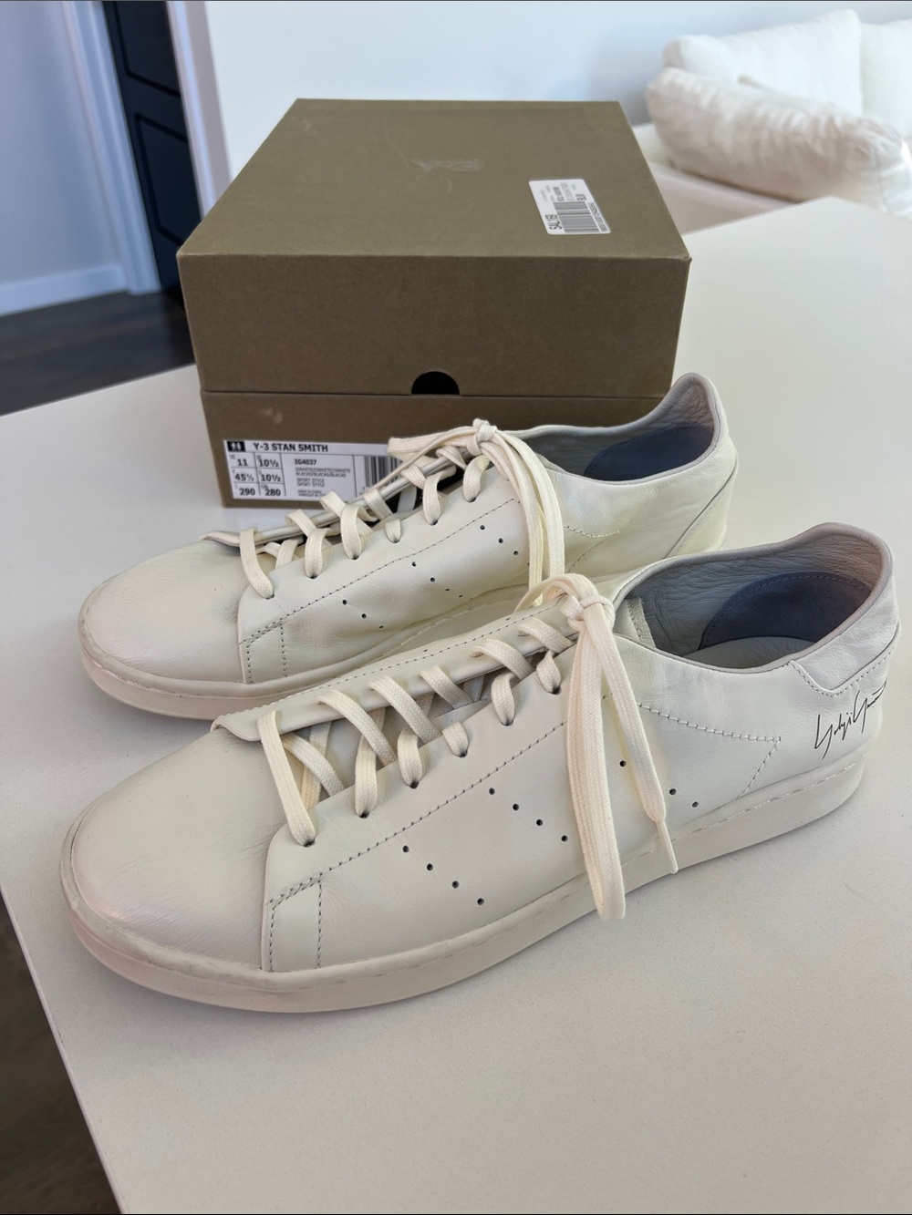 Y-3 stan smith white leaker lace up sneakers size 11